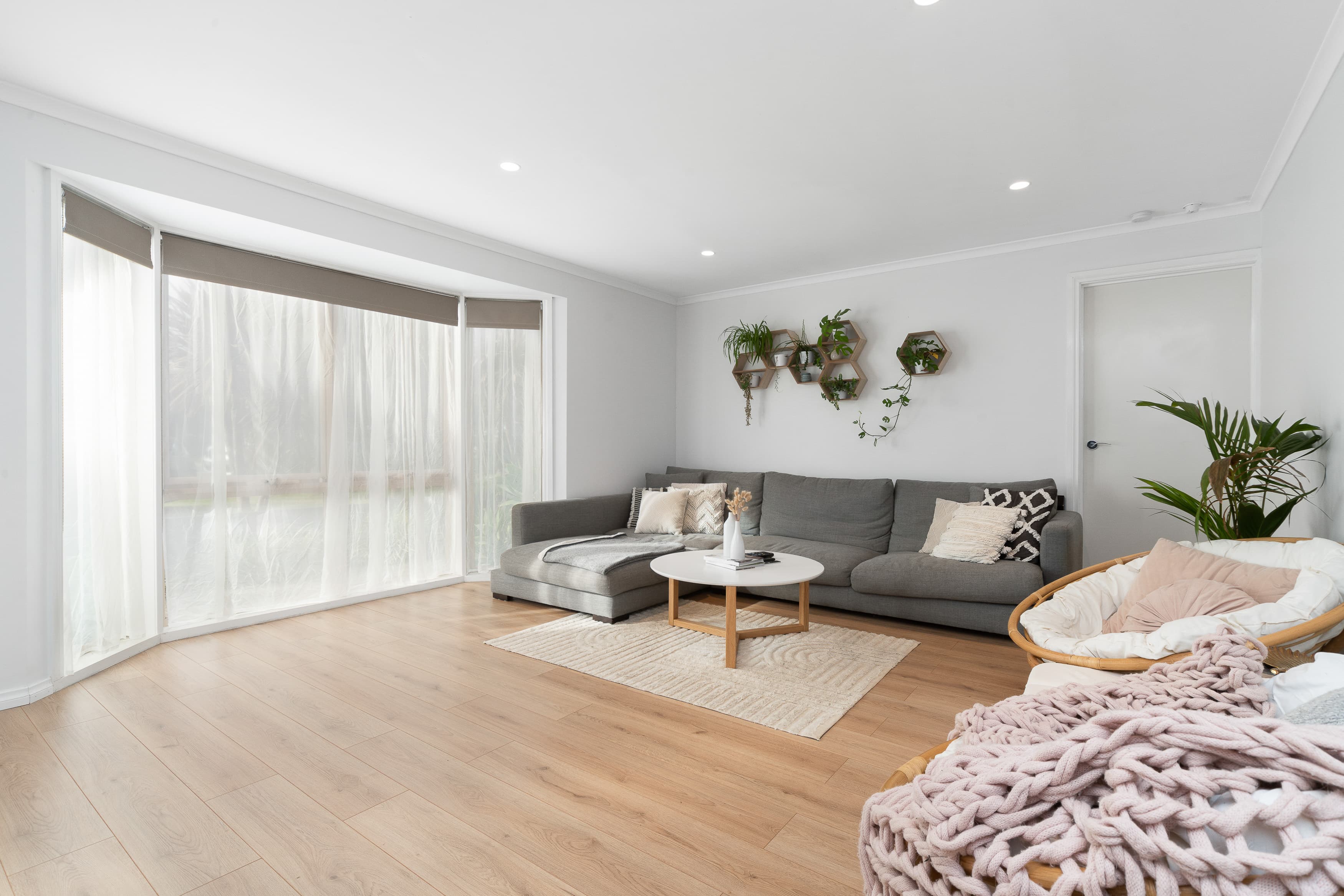 66 Clarendon Drive, Somerville, Somerville - Thumbnail 4
