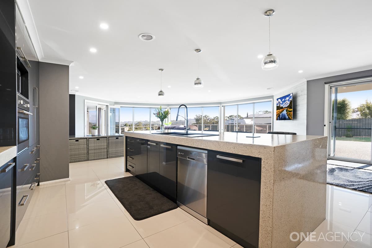 128 Lennah Drive, Wynyard, Wynyard - Thumbnail 3
