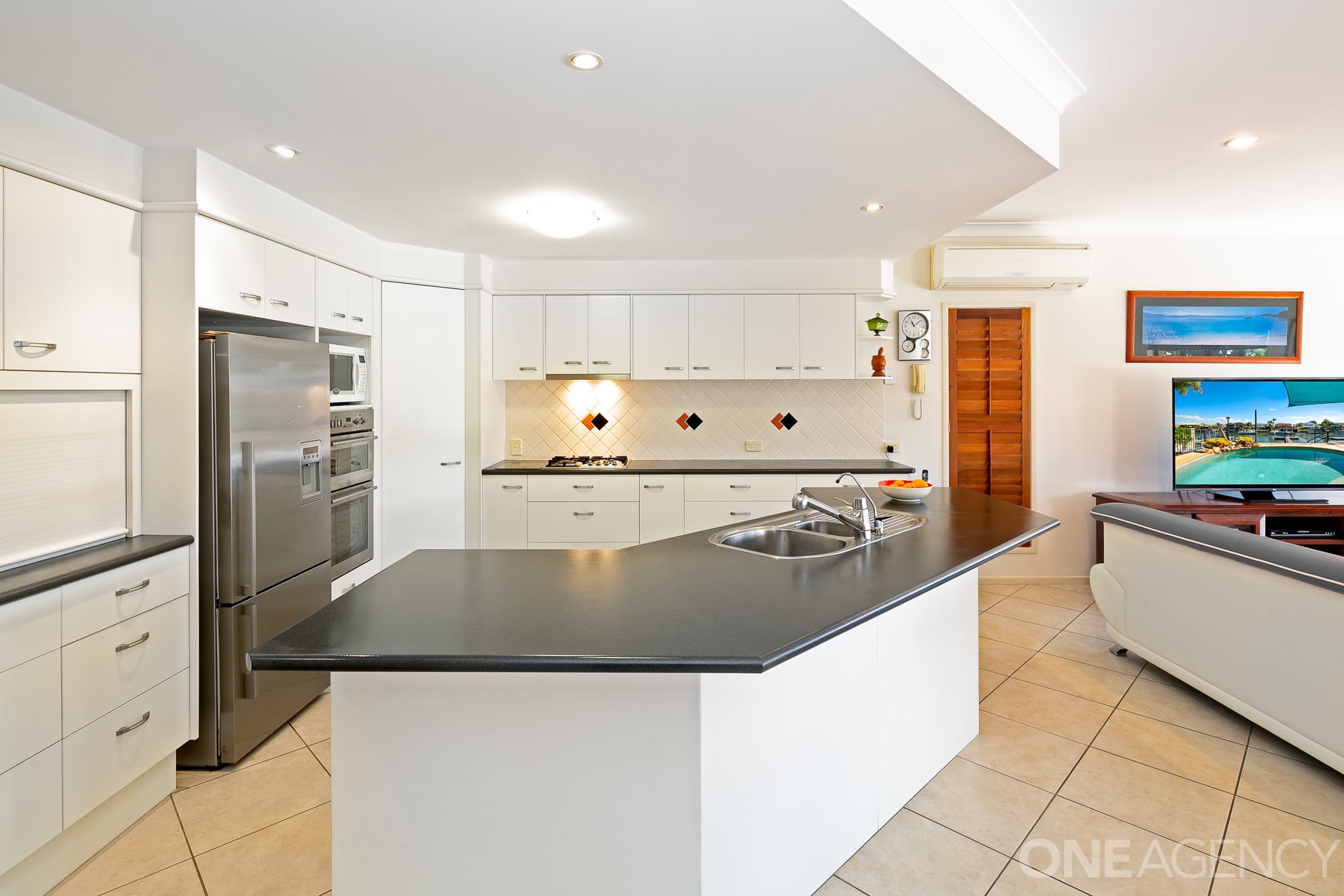 25 Intrepid Court, Newport, Newport - Thumbnail 7