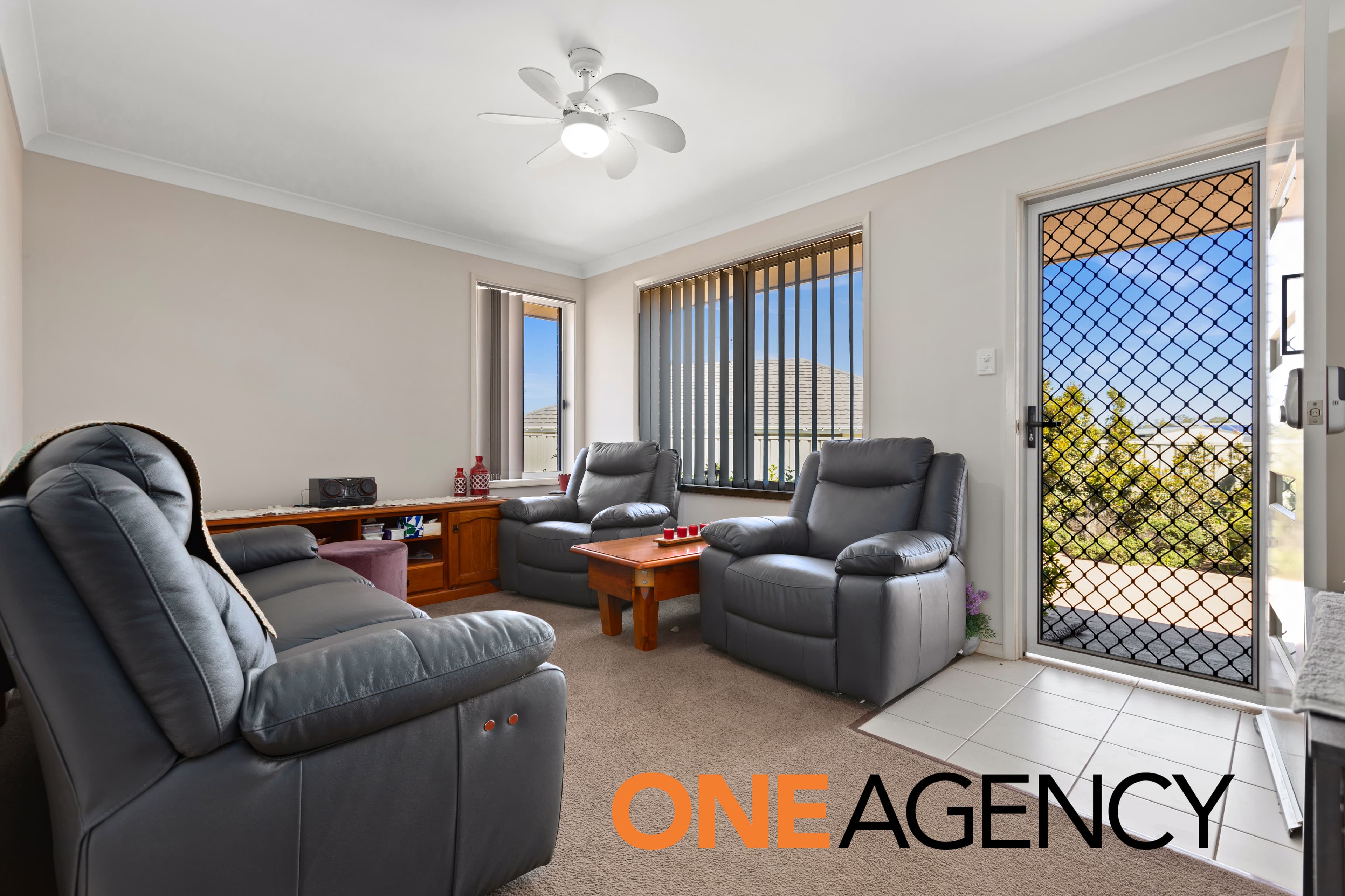 1/14 Hanover Close, South Nowra, South Nowra - Thumbnail 2