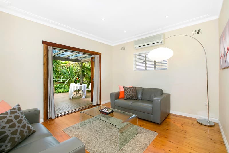 17 Cannons Parade, Forestville, Forestville - Thumbnail 4