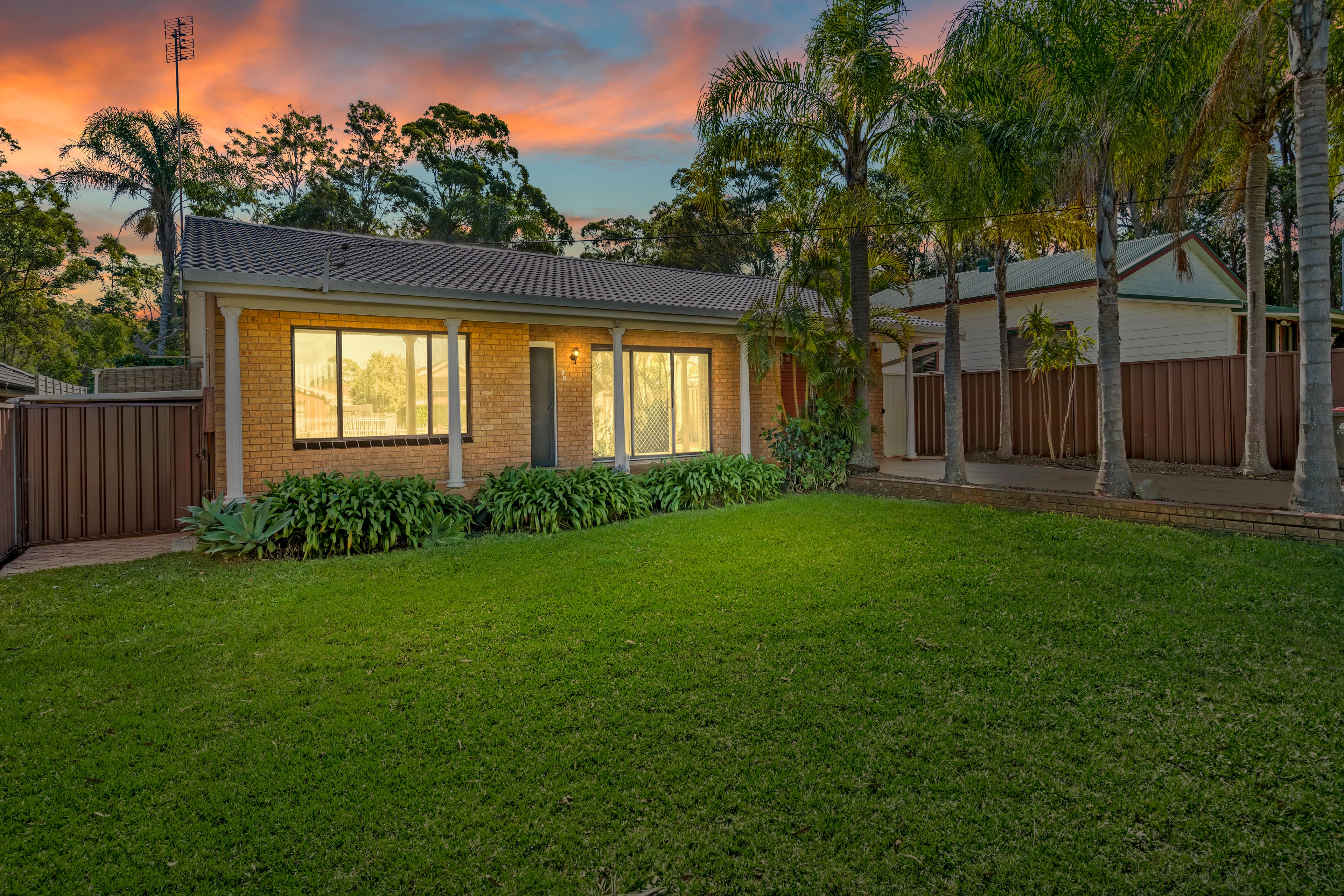 28 Walu Avenue, Halekulani, Halekulani - Image 1