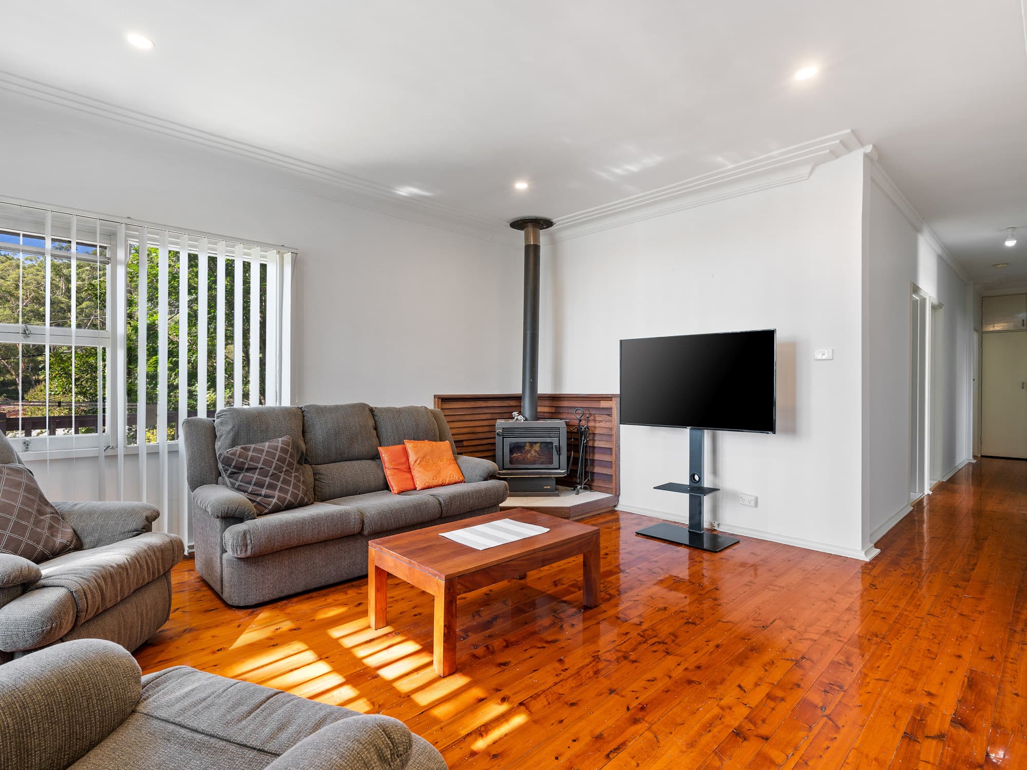 200 Henry Parry Drive, North Gosford, North Gosford - Thumbnail 2