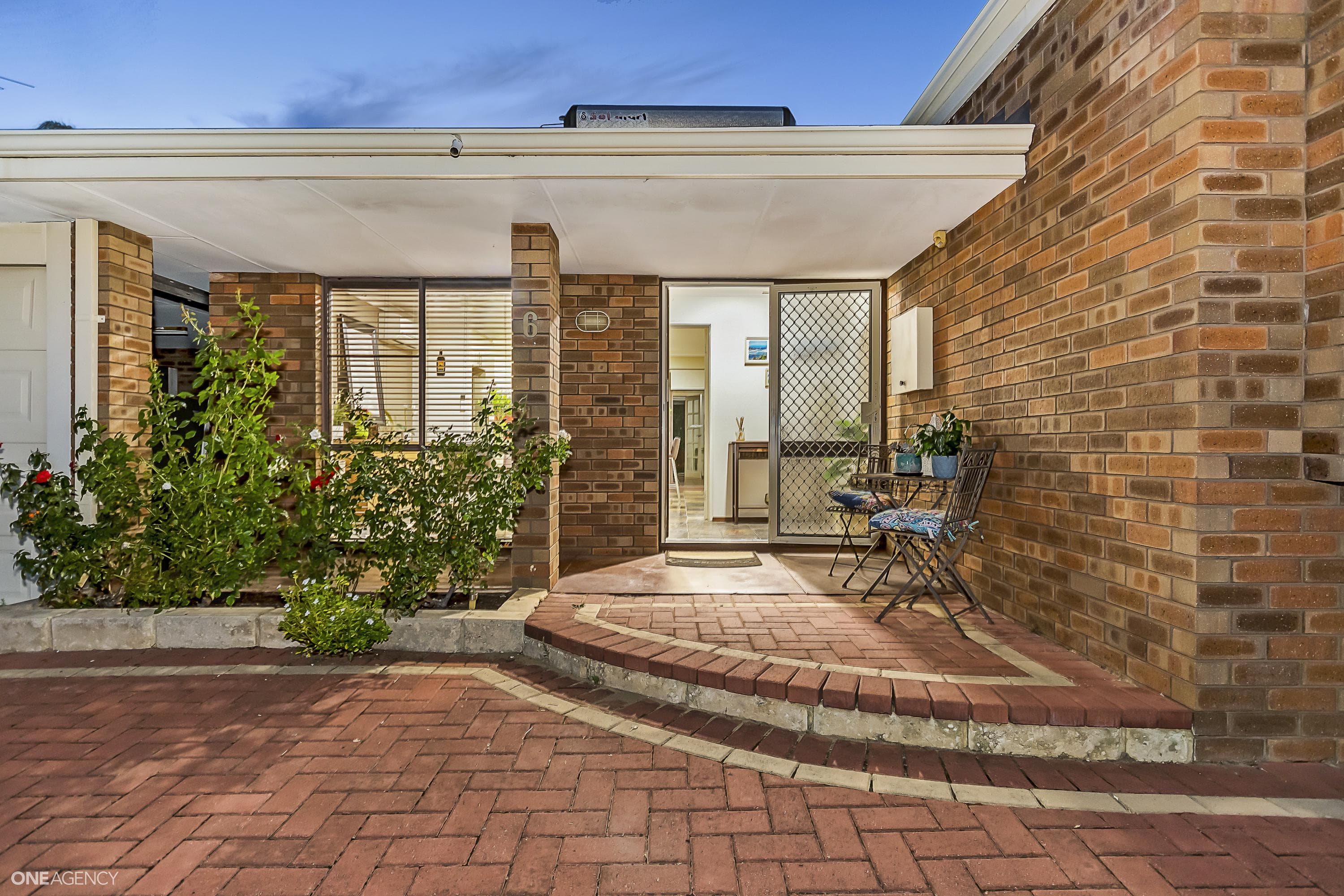 6 Adamson Close, Kingsley, Kingsley - Image 1