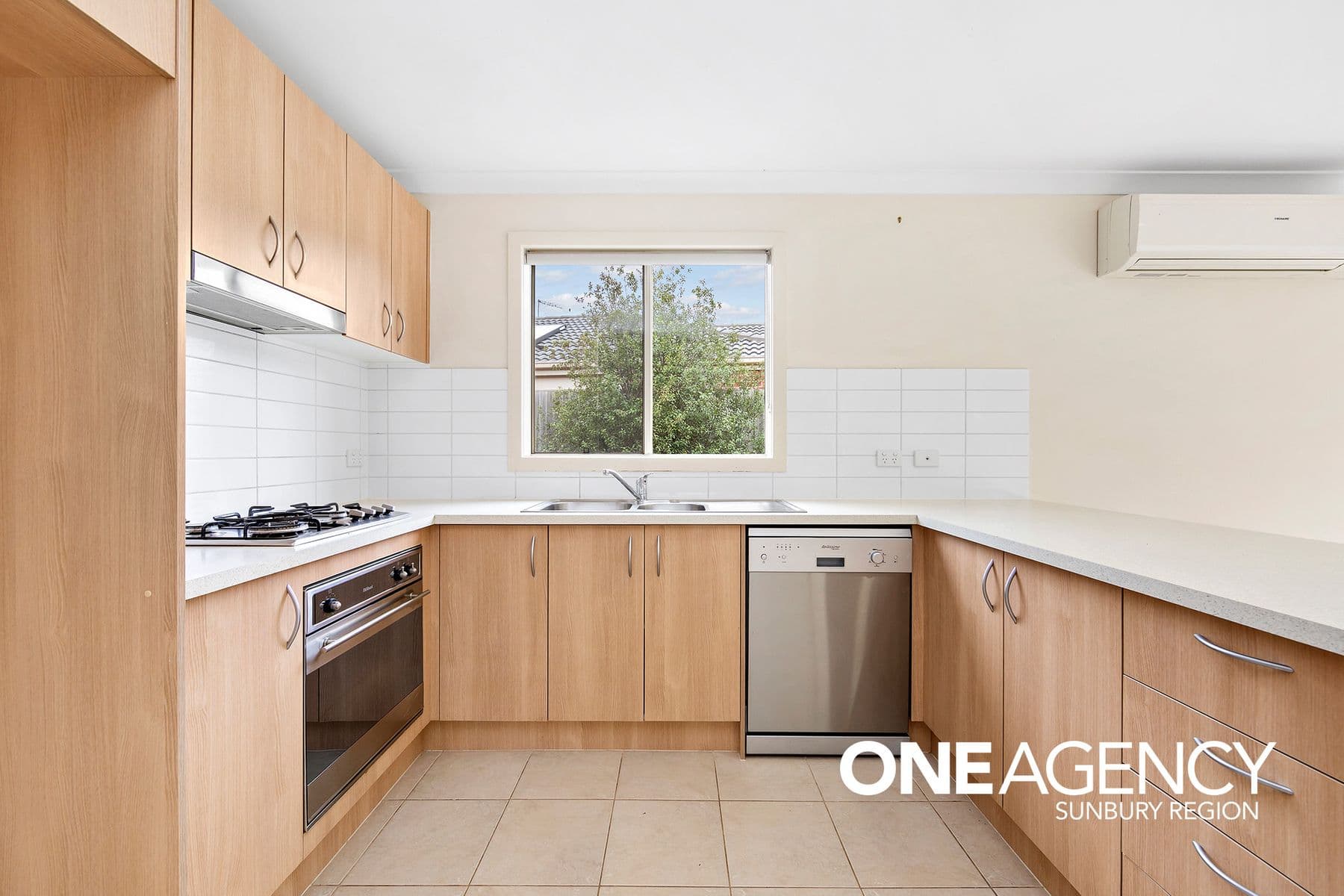 12 Trott Street, Sunbury, Sunbury - Thumbnail 4