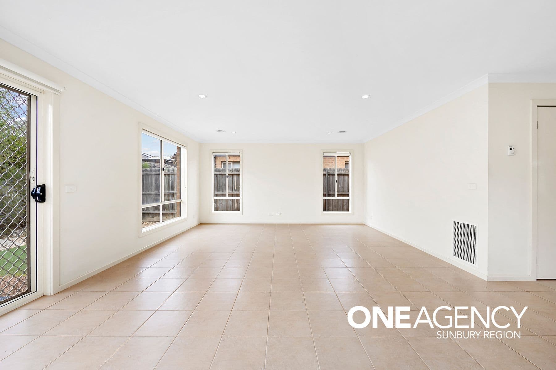 12 Trott Street, Sunbury, Sunbury - Thumbnail 7