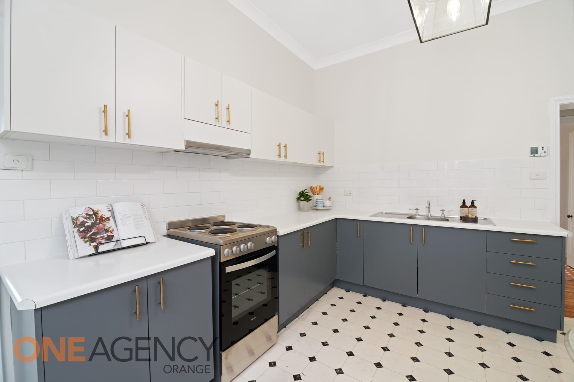 318 Lords Place, Orange, Orange - Thumbnail 5