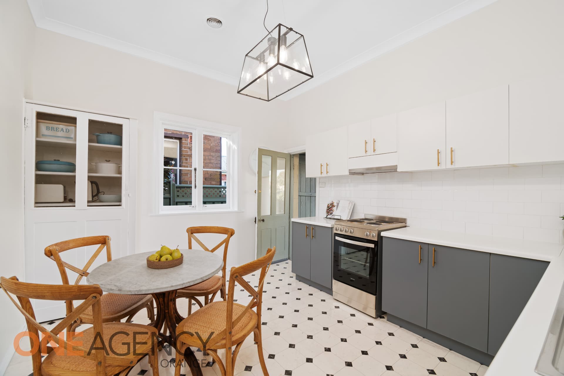 318 Lords Place, Orange, Orange - Thumbnail 6