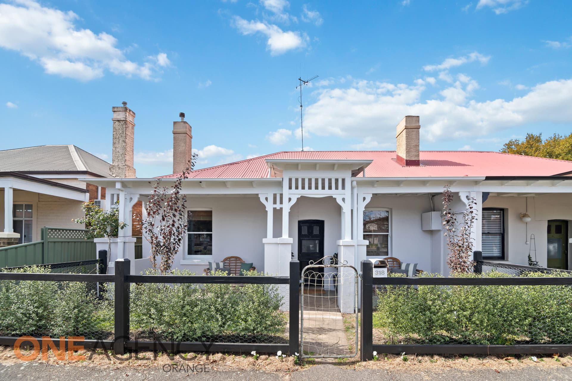 318 Lords Place, Orange, Orange - Image 1
