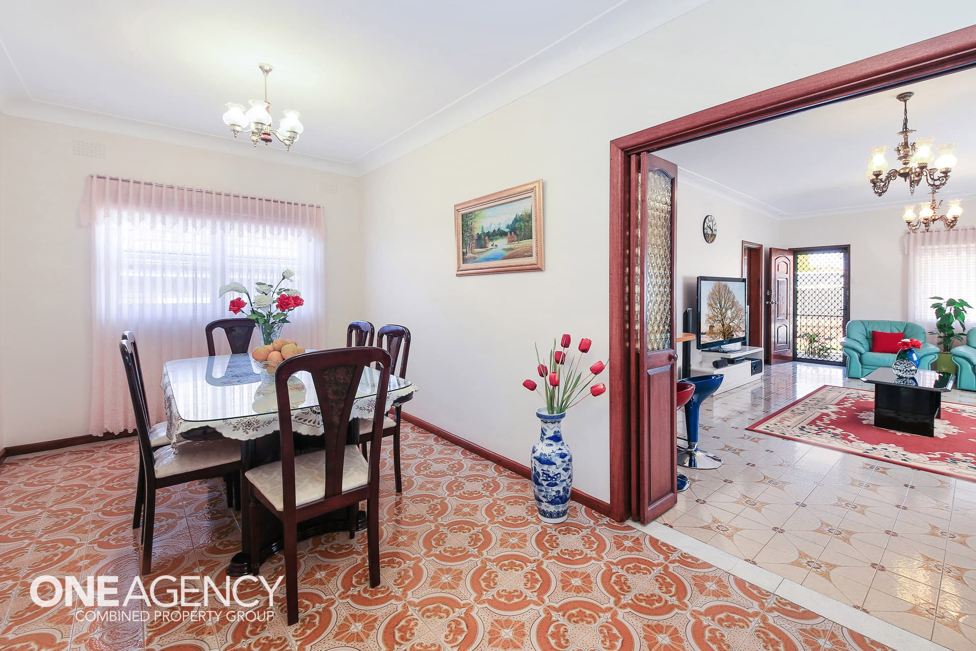 9 Doonkuna Street, Beverly Hills, Beverly Hills - Thumbnail 3