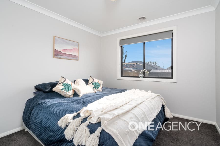 4 HOLLOWS Crescent, Lloyd, Lloyd - Thumbnail 7