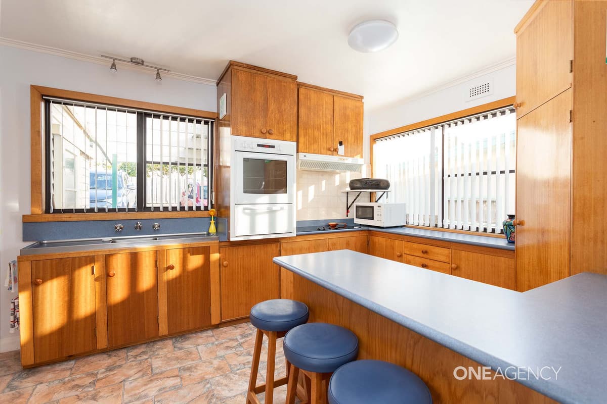 16 West Park Grove, Parklands, Parklands - Thumbnail 4