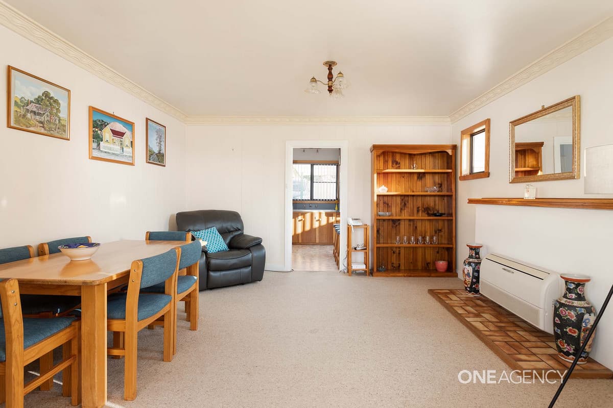 16 West Park Grove, Parklands, Parklands - Thumbnail 6