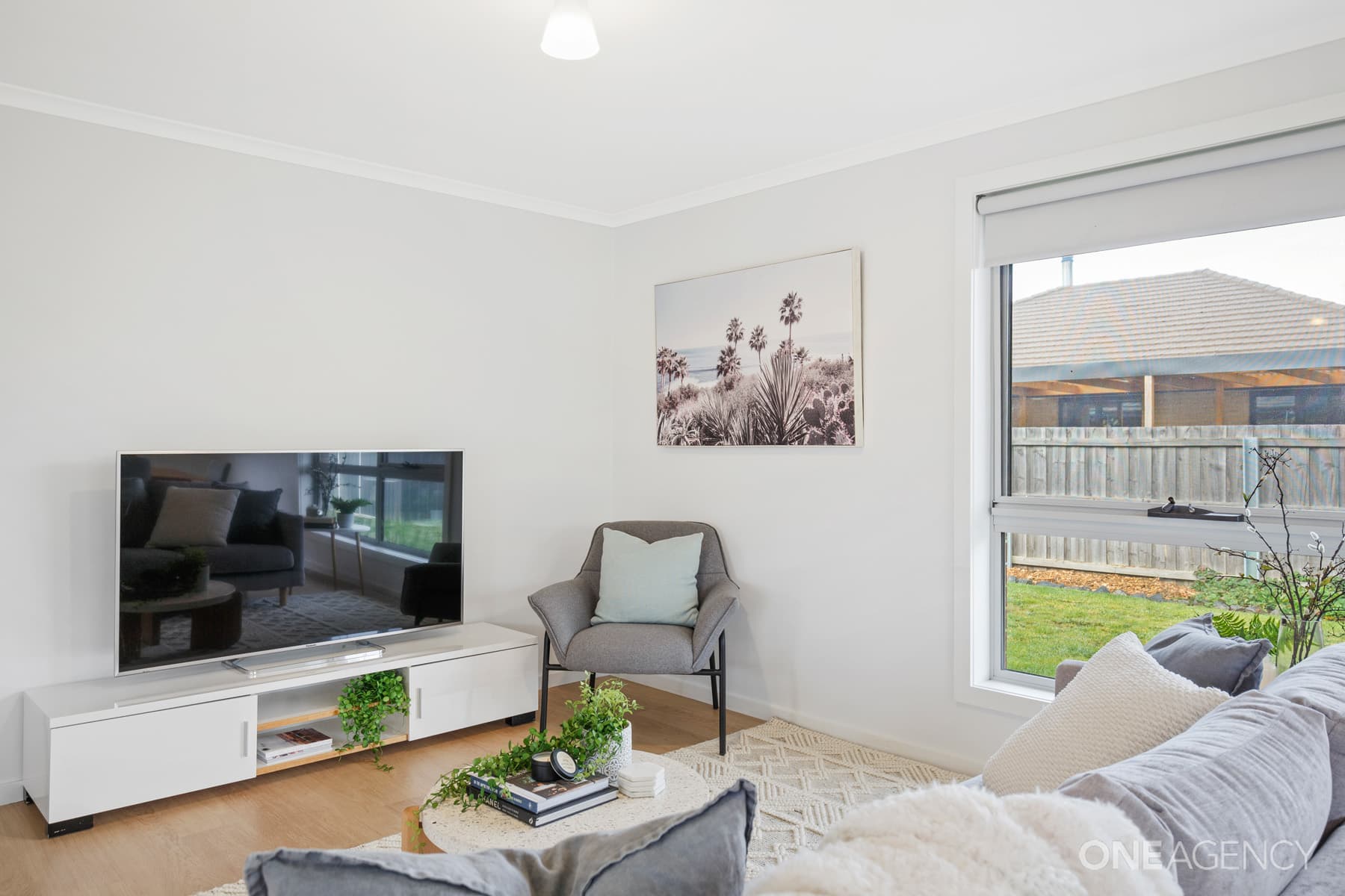 2 Sheringham Court, Perth, Perth - Thumbnail 4