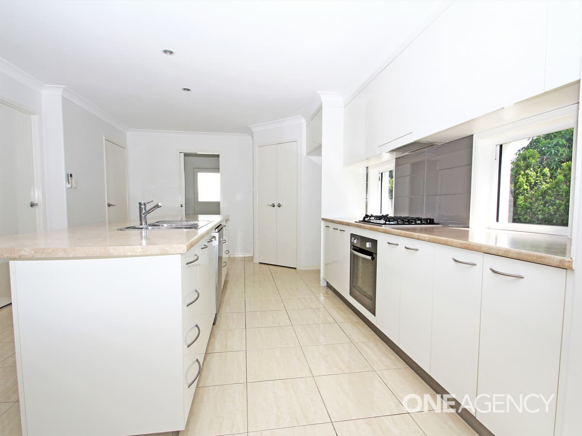 2/38 Tavistock Street, Torquay, Torquay - Thumbnail 2