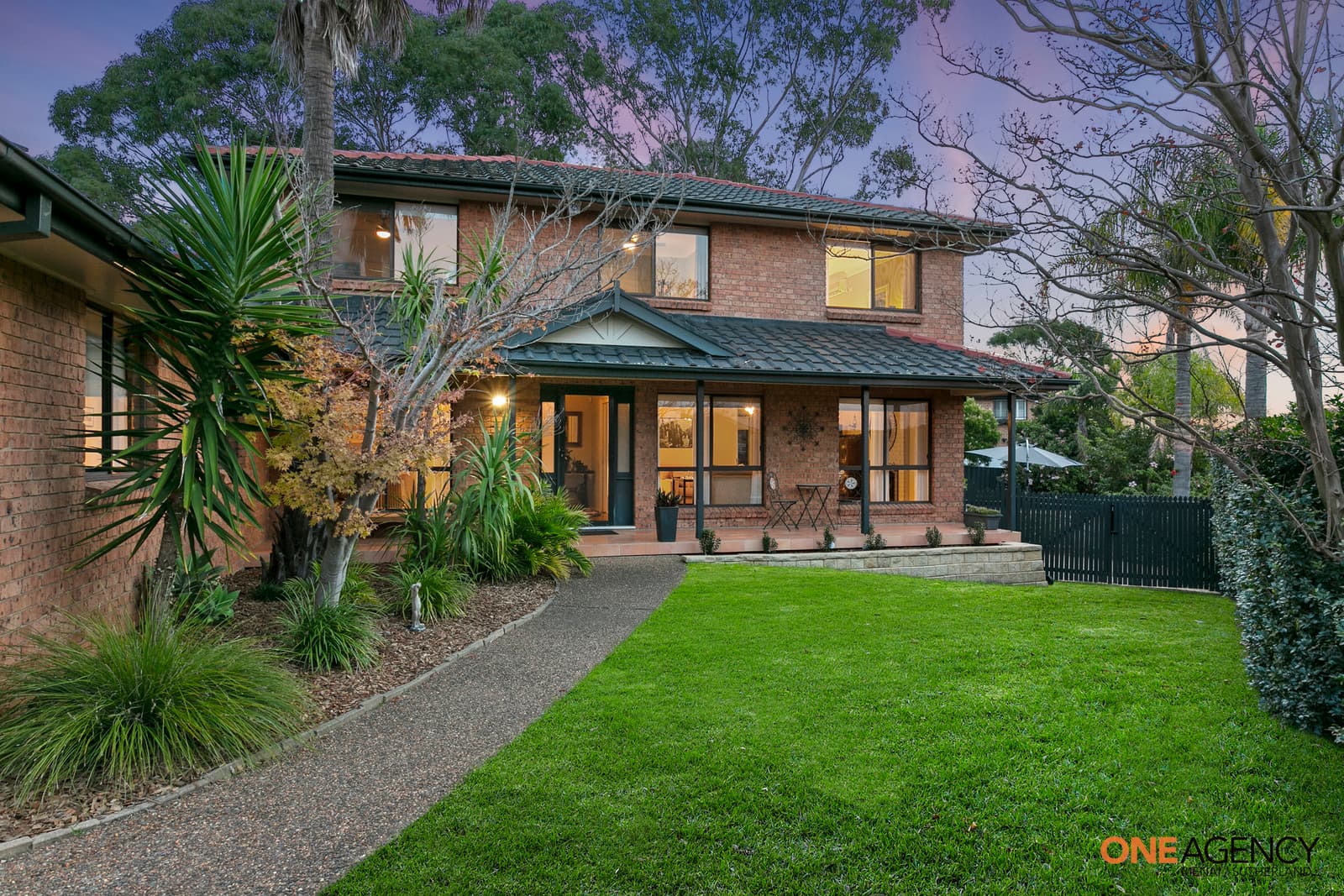 10 Berwick Place, Menai, Menai - Image 1