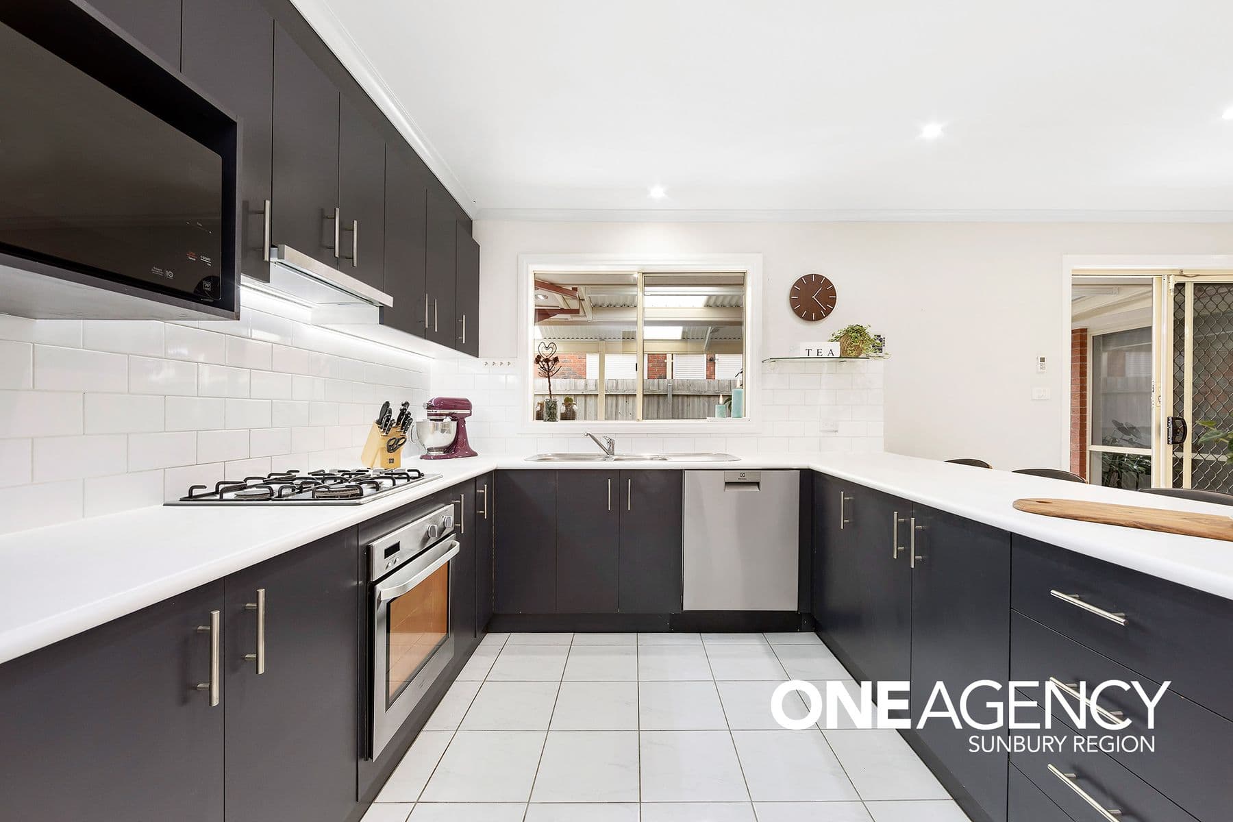 5 Ruyton Court, Sunbury, Sunbury - Thumbnail 4