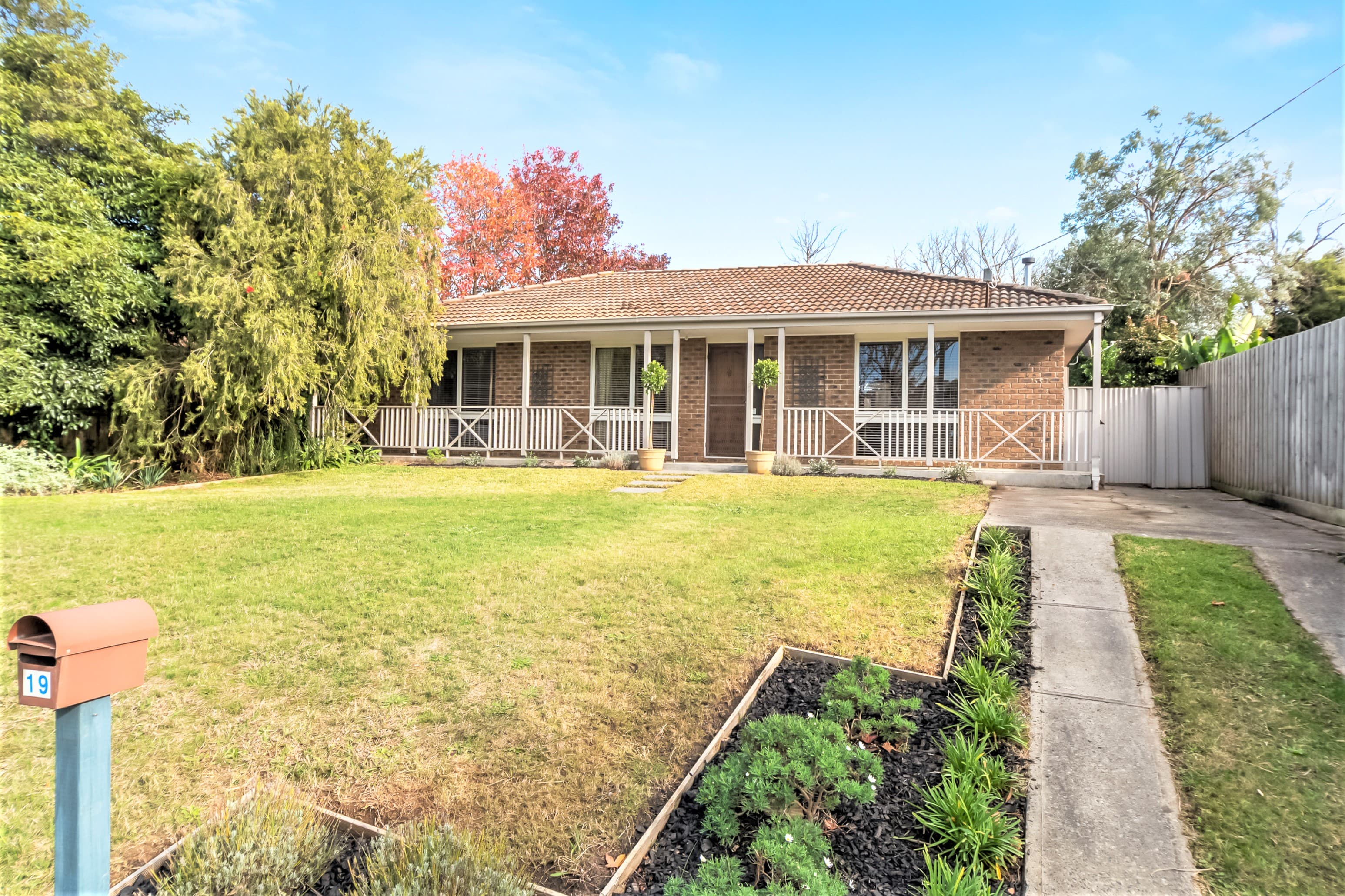 19 Nottingham Avenue, Somerville, Somerville - Image 1