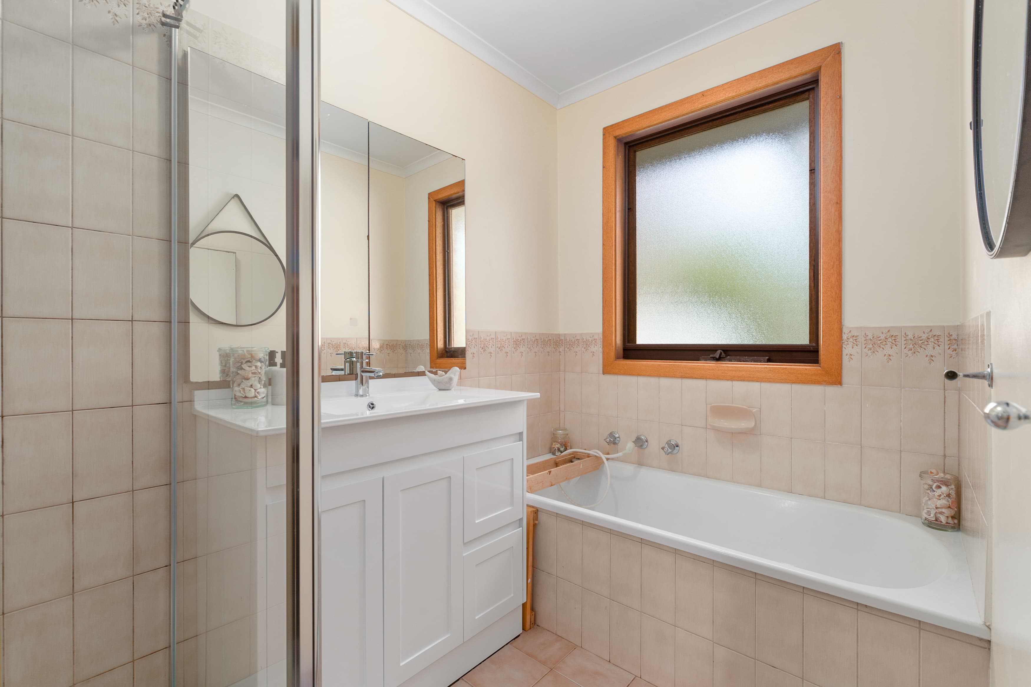 19 Nottingham Avenue, Somerville, Somerville - Thumbnail 7