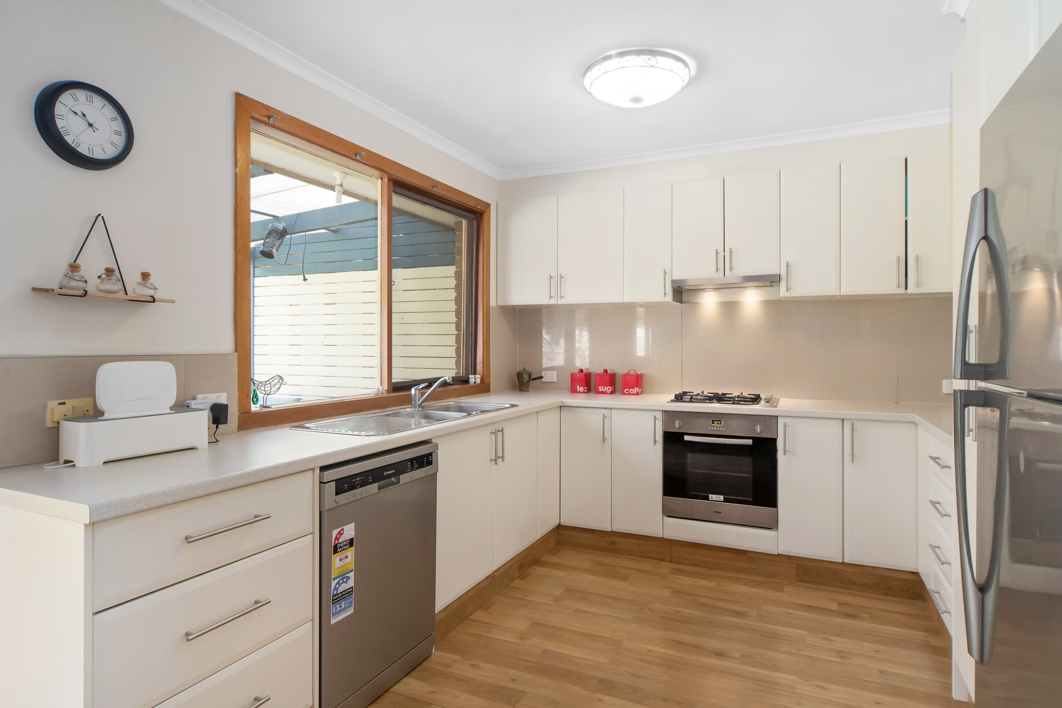 19 Nottingham Avenue, Somerville, Somerville - Thumbnail 5