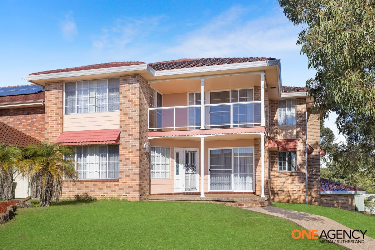 8 Ferrier Drive, Menai, Menai - Image 1