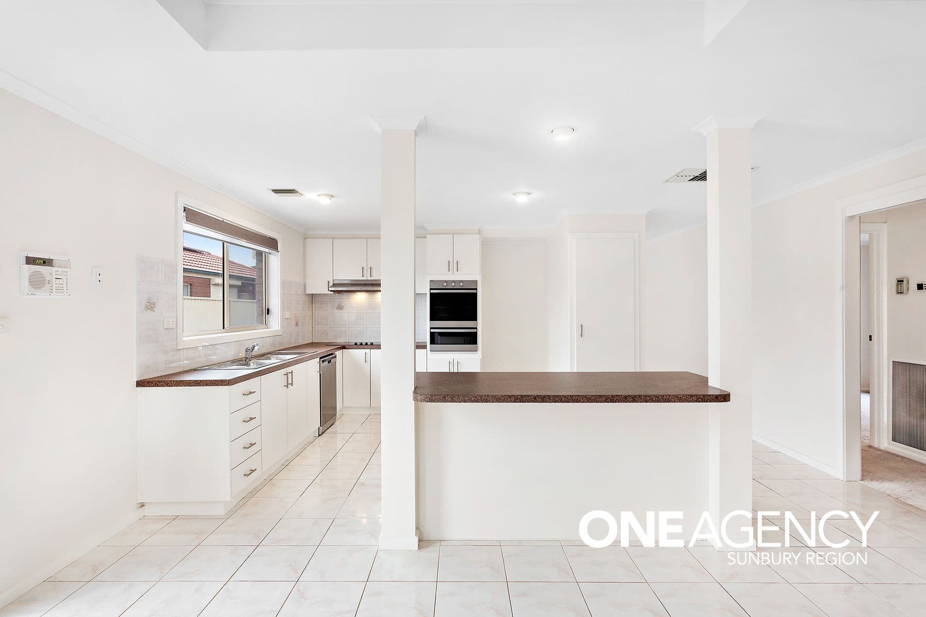 24 Xavier Court, Sunbury, Sunbury - Thumbnail 4