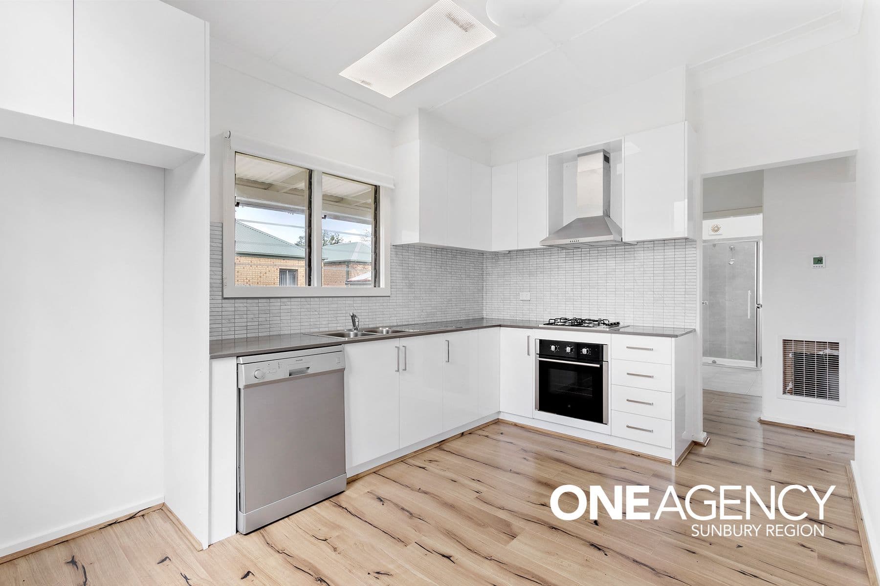52 Station Street, Sunbury, Sunbury - Thumbnail 5