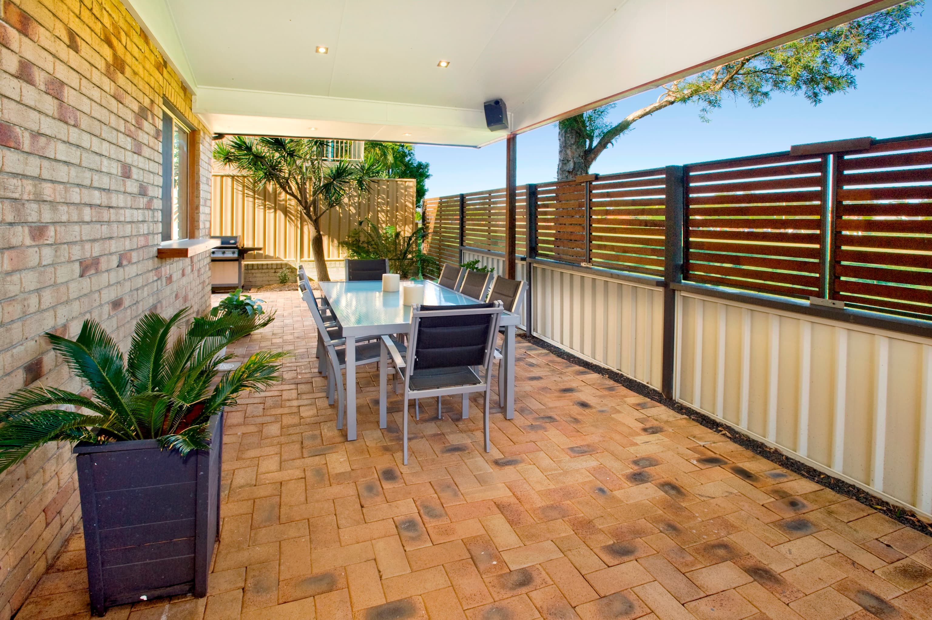 2/102 West High Street, Coffs Harbour, Coffs Harbour - Image 1