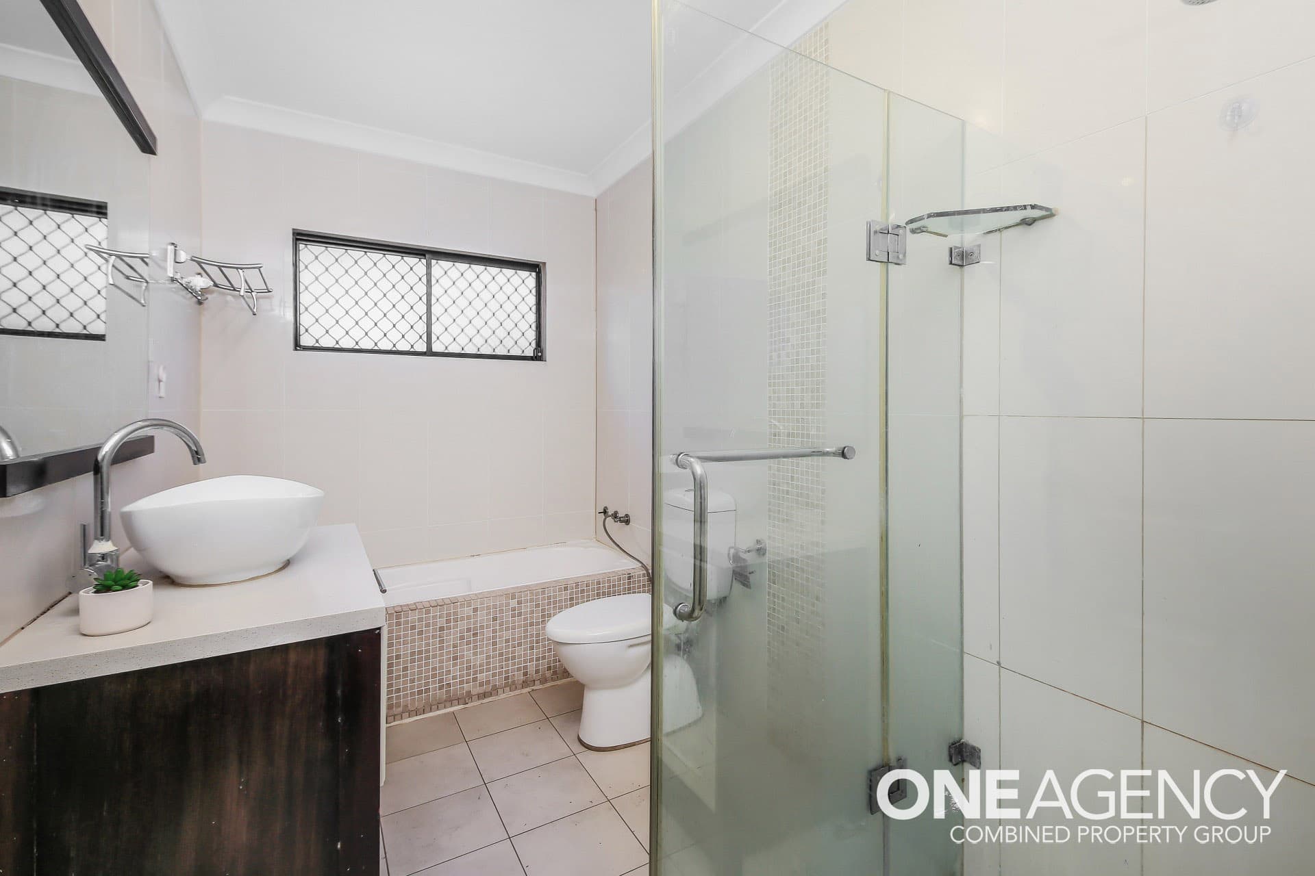 4 Cooper Road, Birrong, Birrong - Thumbnail 4