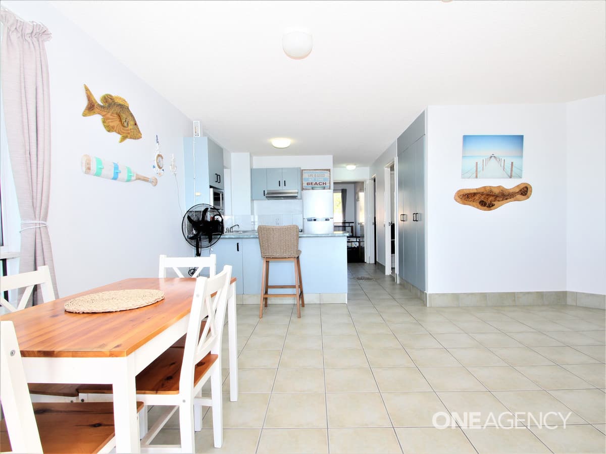 63/17 Buccaneer Drive, Urangan, Urangan - Thumbnail 2