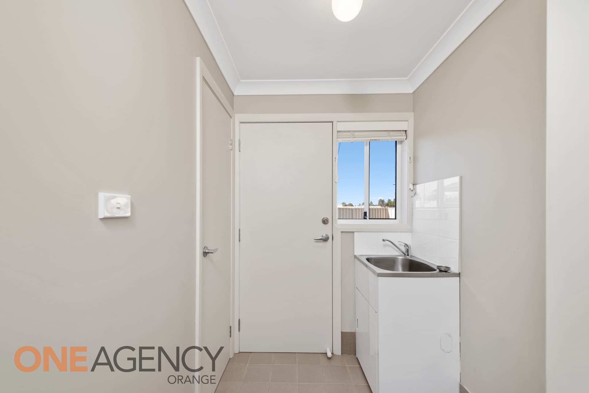 4 Abelia Close, Orange, Orange - Thumbnail 8
