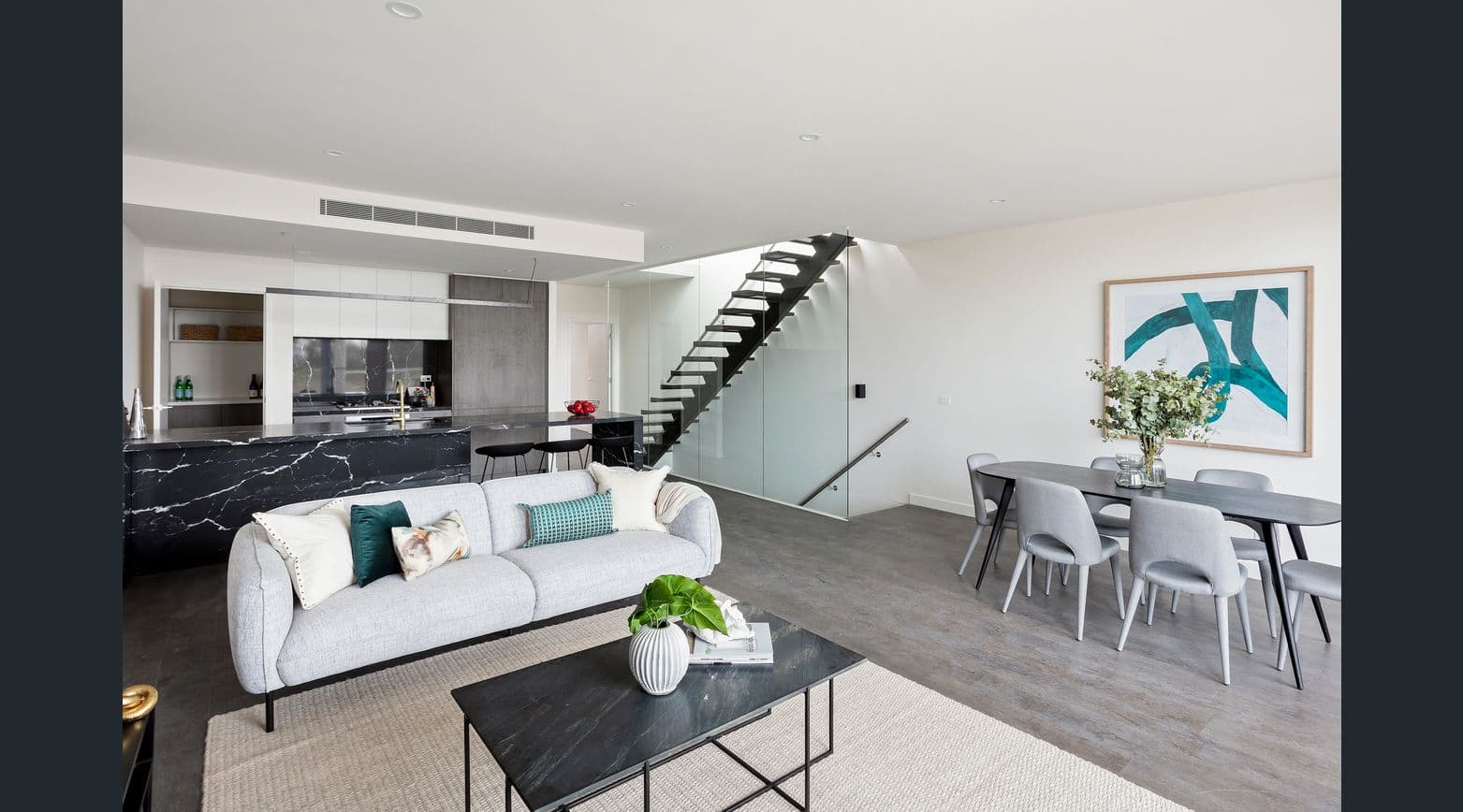 95 Beach Road, Mentone, Mentone - Thumbnail 3