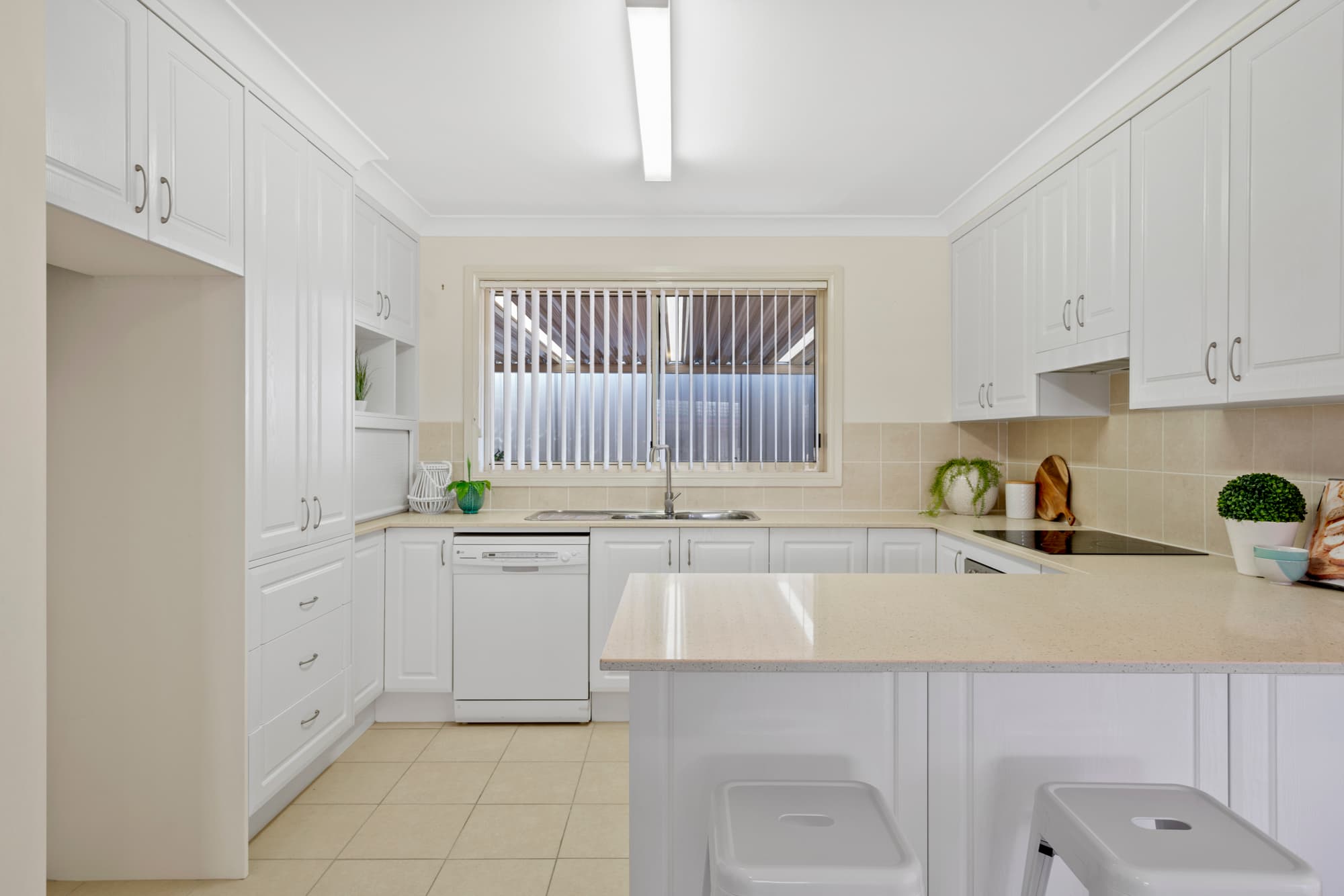 2/25 Wattle Street, East Gosford, East Gosford - Thumbnail 2