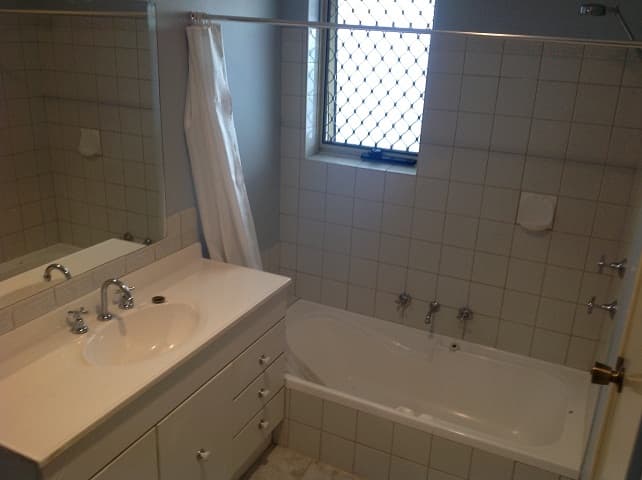 8 Bush Close, Beckenham, Beckenham - Thumbnail 4