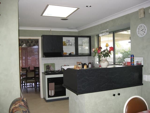 21 Michel Crescent, Gosnells, Gosnells - Thumbnail 2