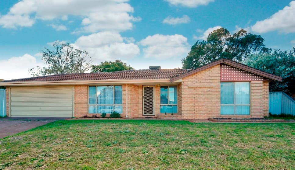 25 Sayer Crescent, Gosnells, Gosnells - Image 1