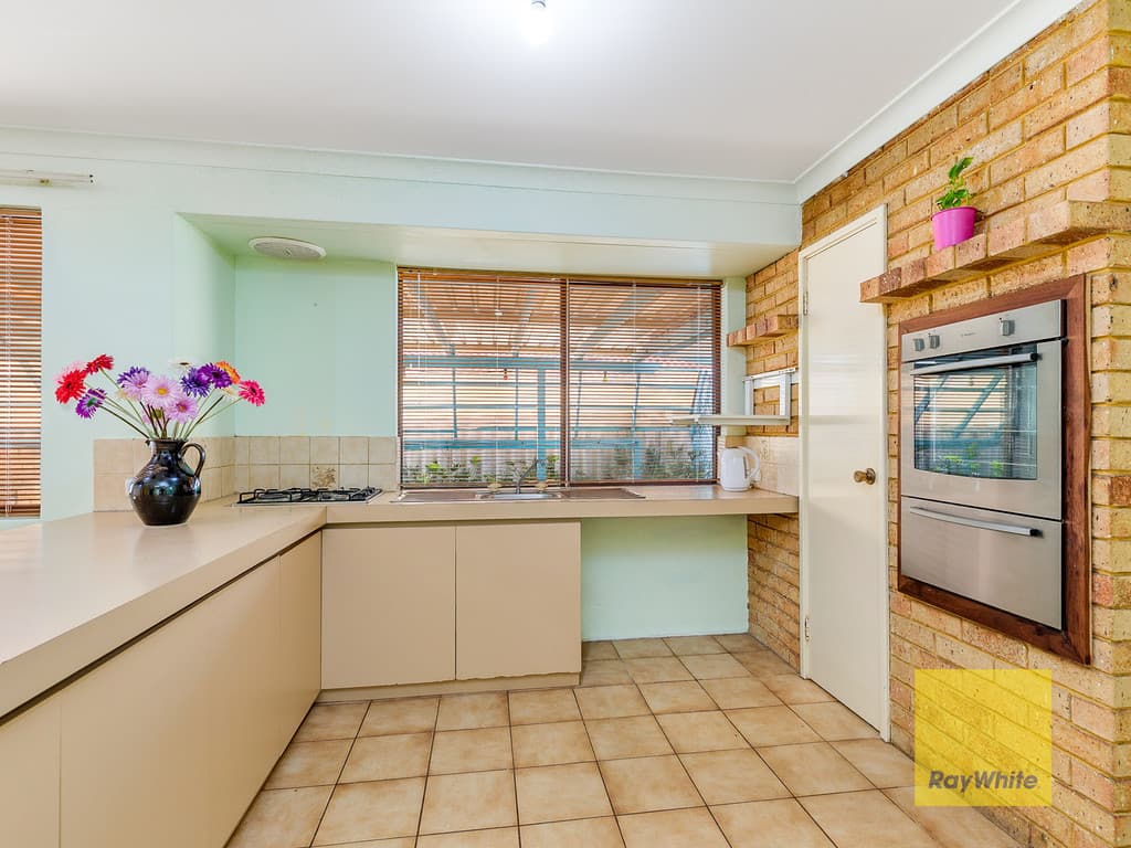 22 Aldworth Crescent, Gosnells, Gosnells - Thumbnail 8