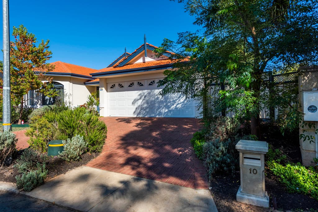 10 Foreshore Place, Gosnells, Gosnells - Image 1