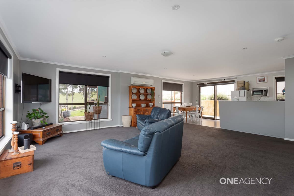 20 Delacey Street, Somerset, Somerset - Thumbnail 3