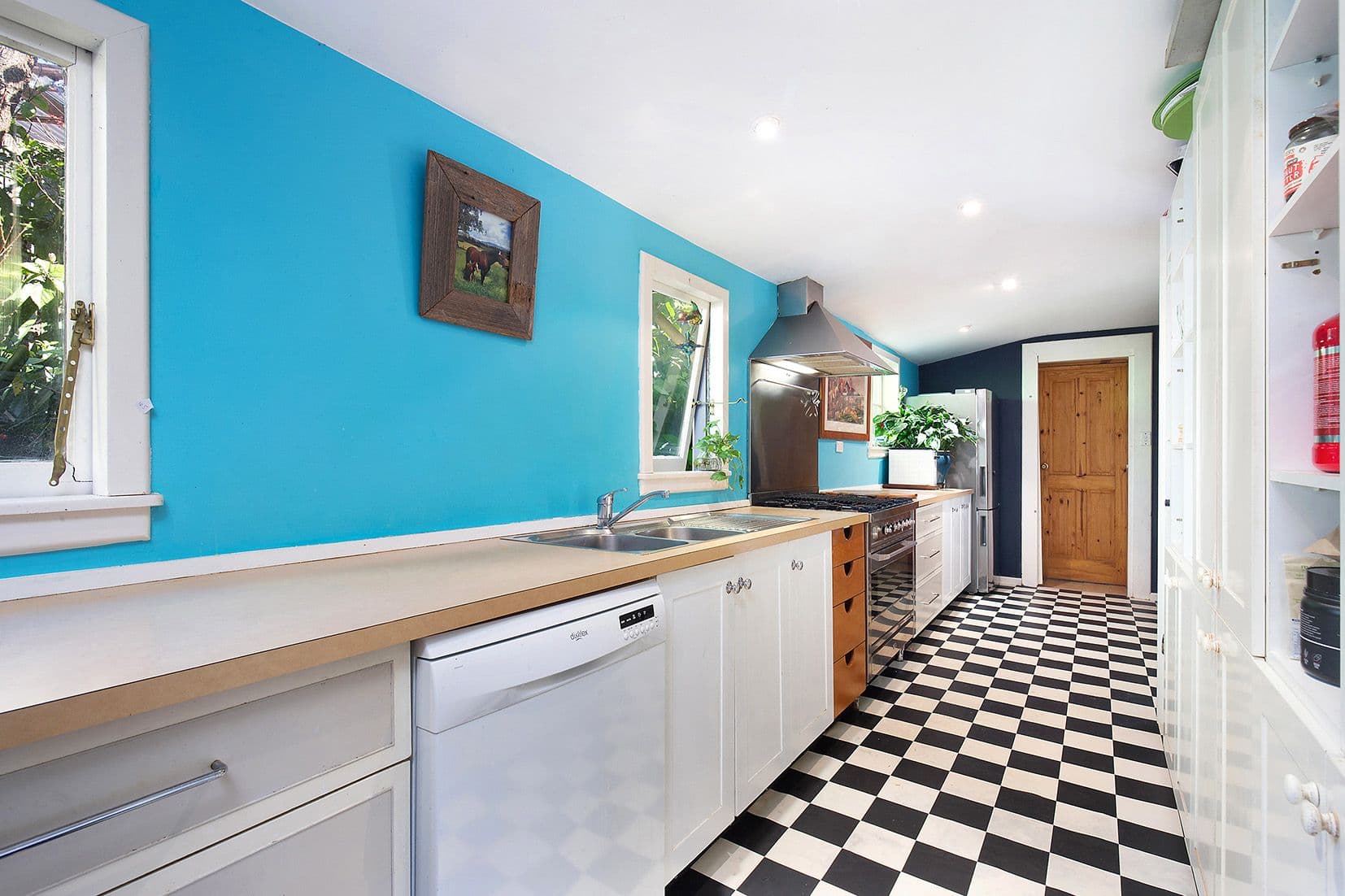 31 Forest Glen Crescent, Belrose, Belrose - Thumbnail 4