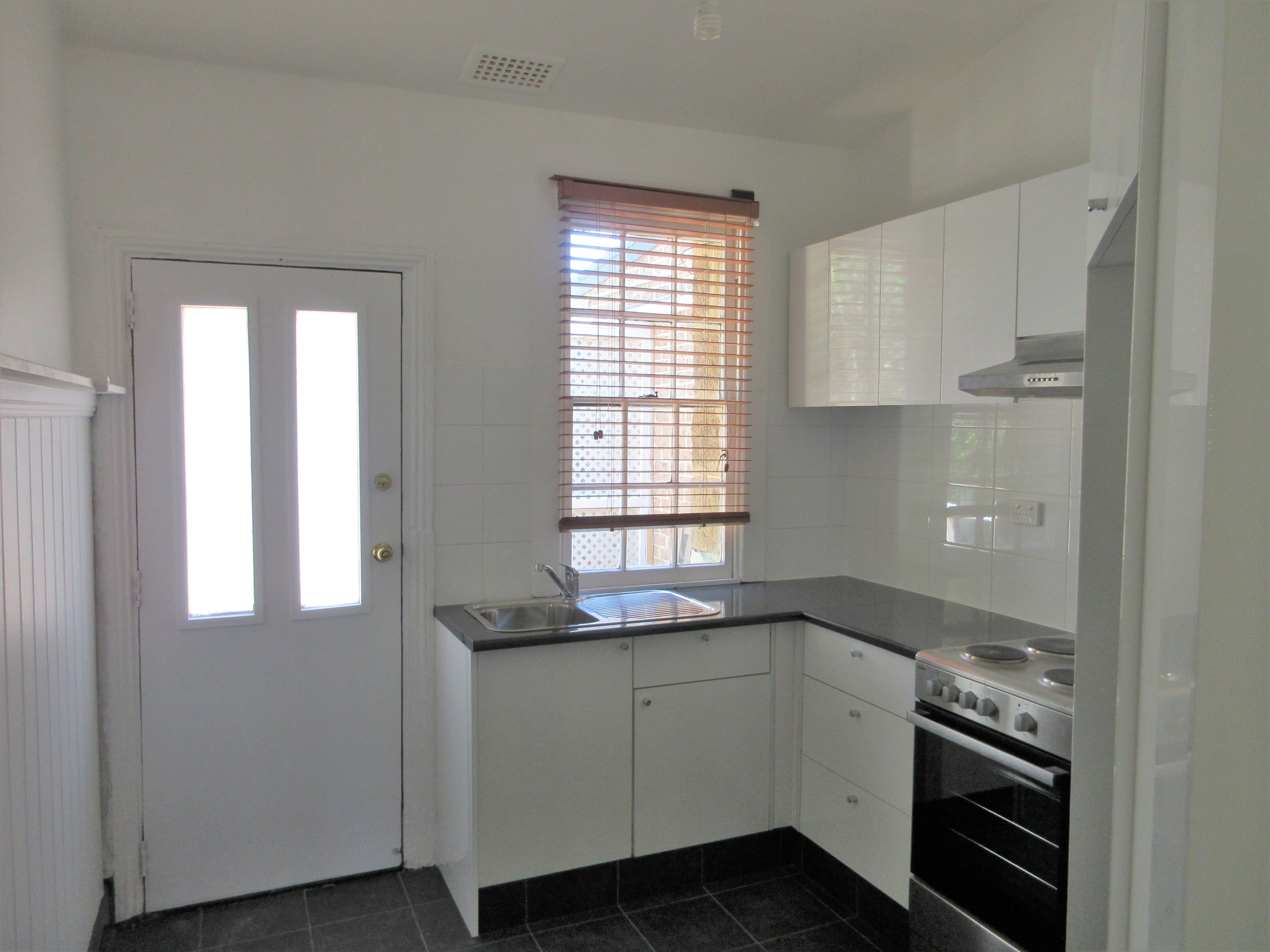 31 Victoria Street, Cooma, Cooma - Thumbnail 7