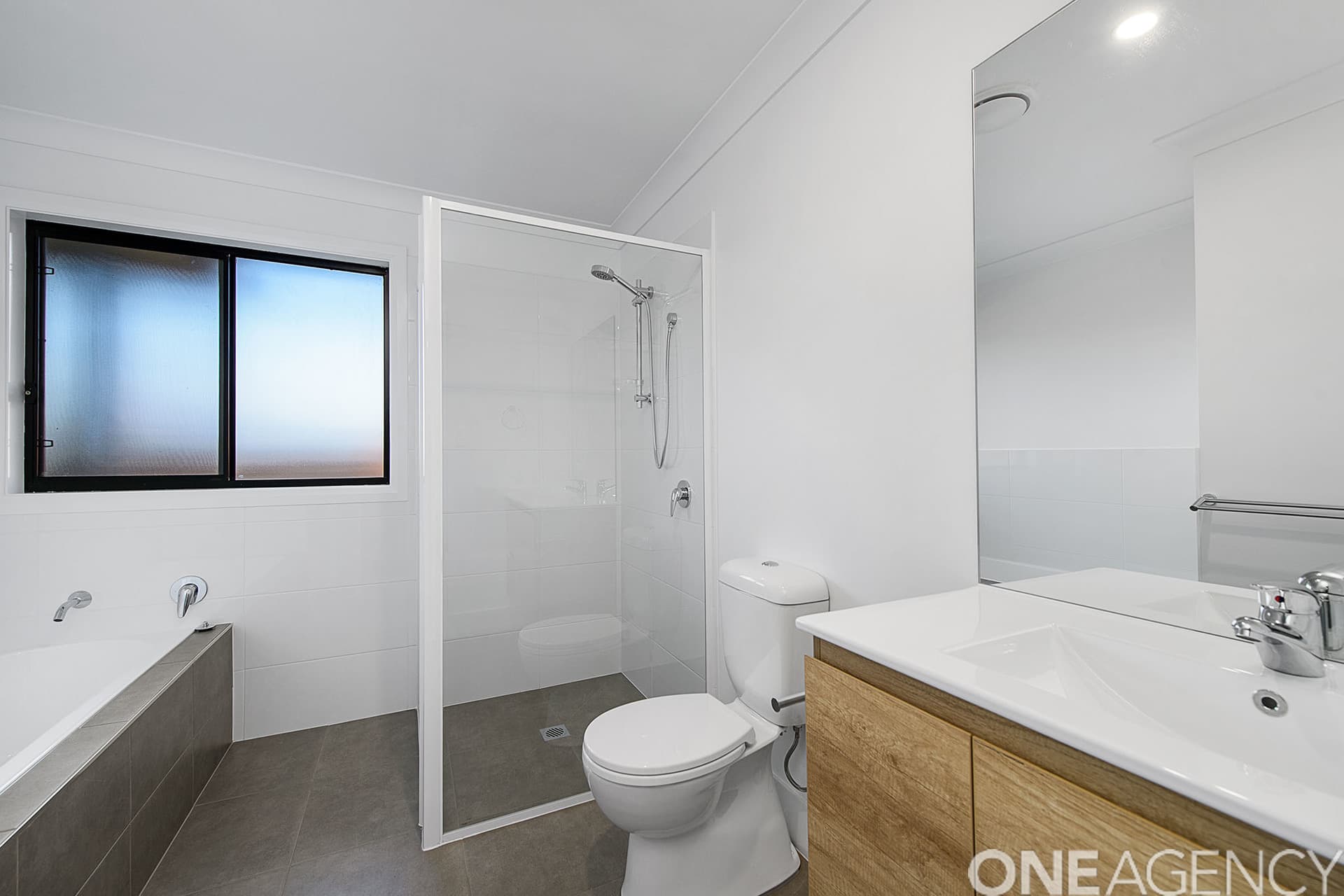 203 The Ruins Way, Port Macquarie, Port Macquarie - Thumbnail 6