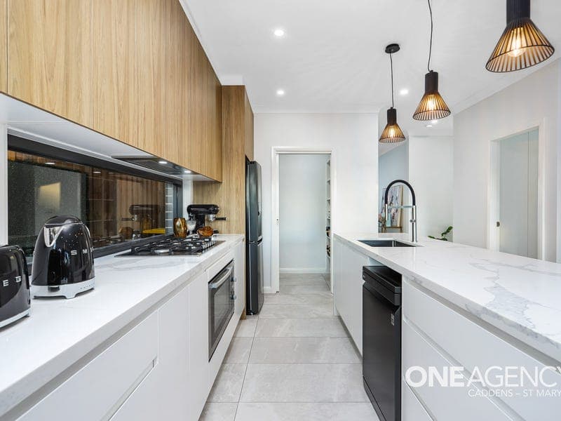 5 Redhaven Street, Caddens, Caddens - Thumbnail 2