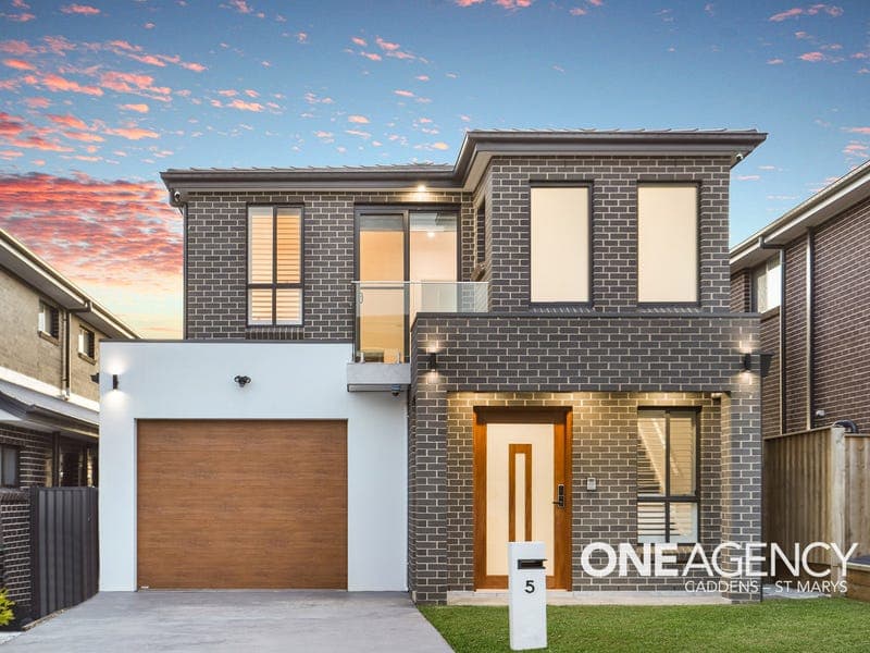 5 Redhaven Street, Caddens, Caddens - Image 1