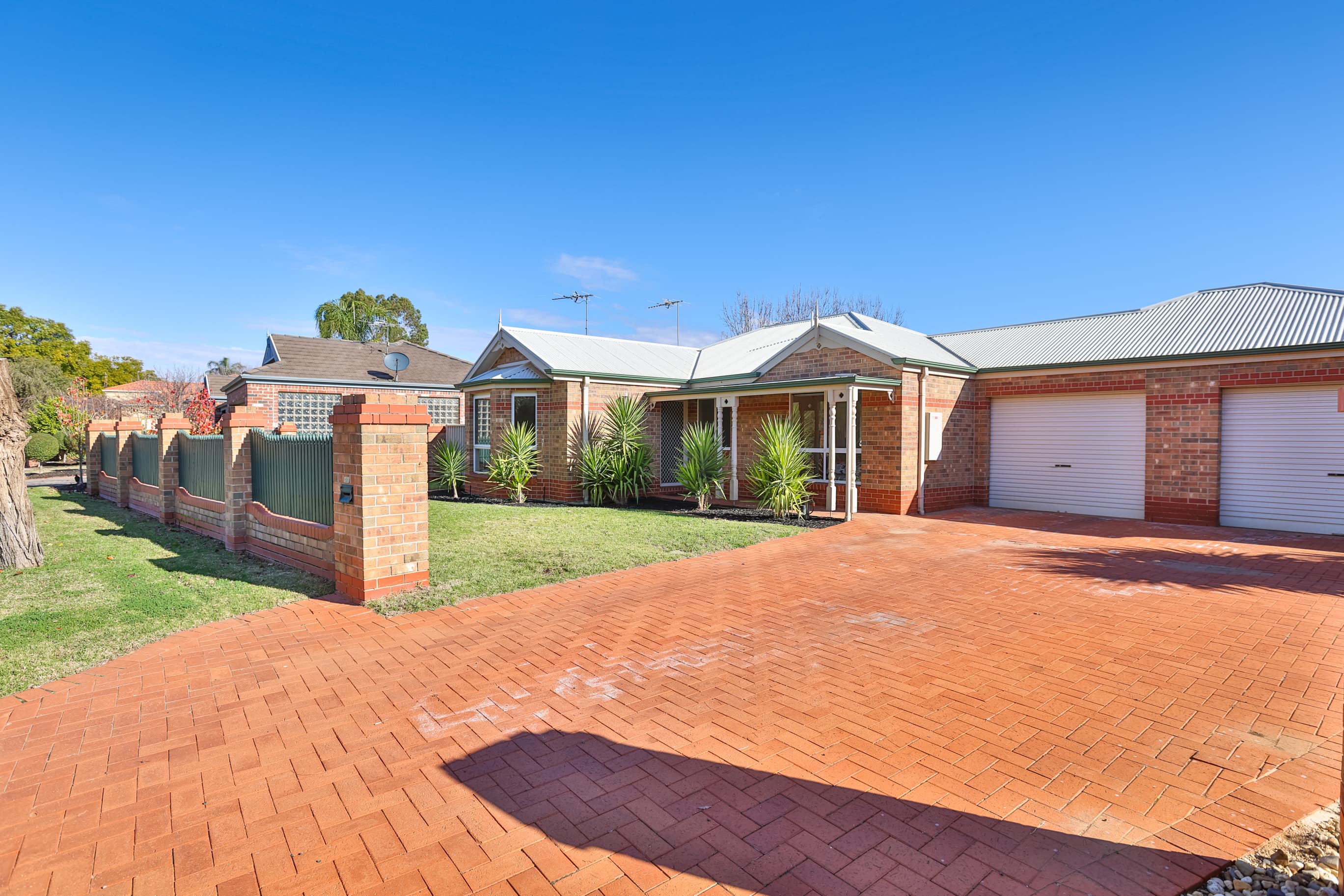 2/299 Cureton Avenue, Mildura, Mildura - Image 1