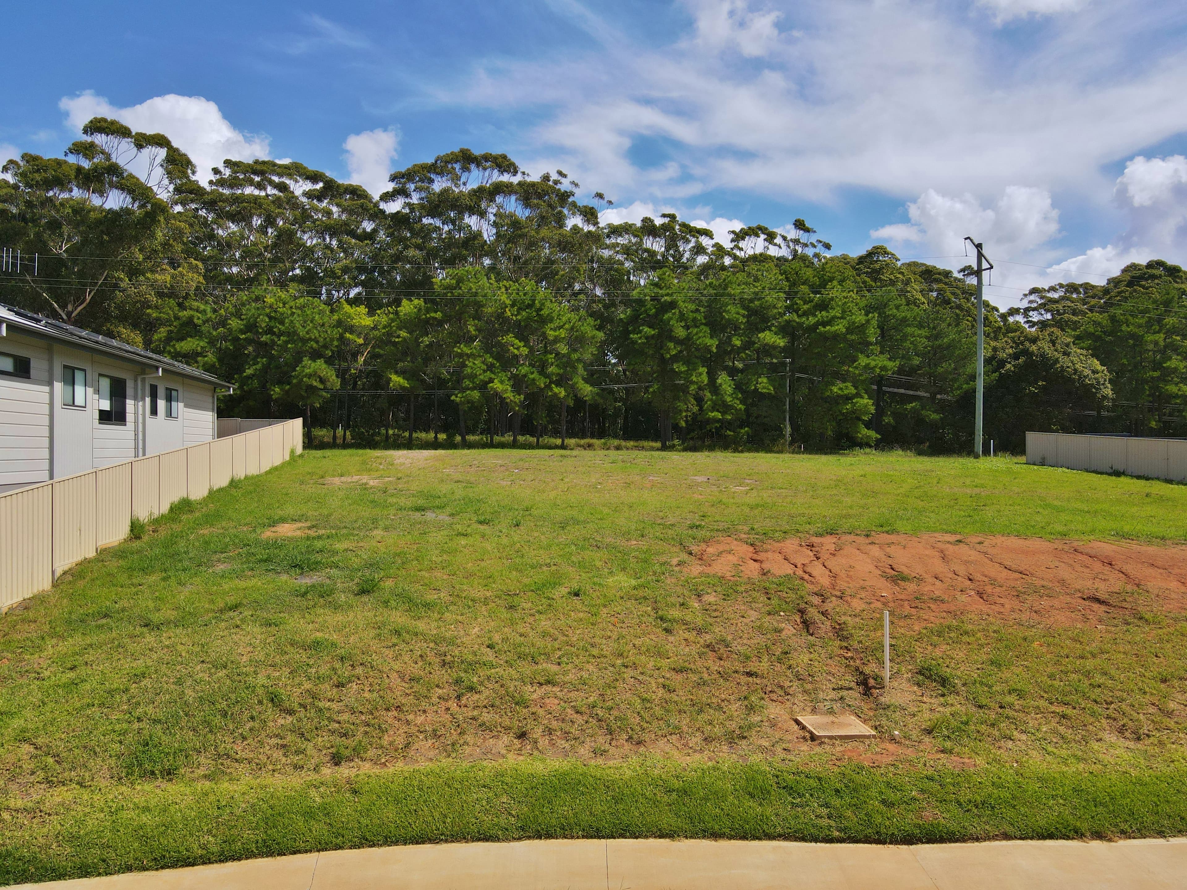 Lot 2/33 St Lucia Place, Bonny Hills, Bonny Hills - Image 1