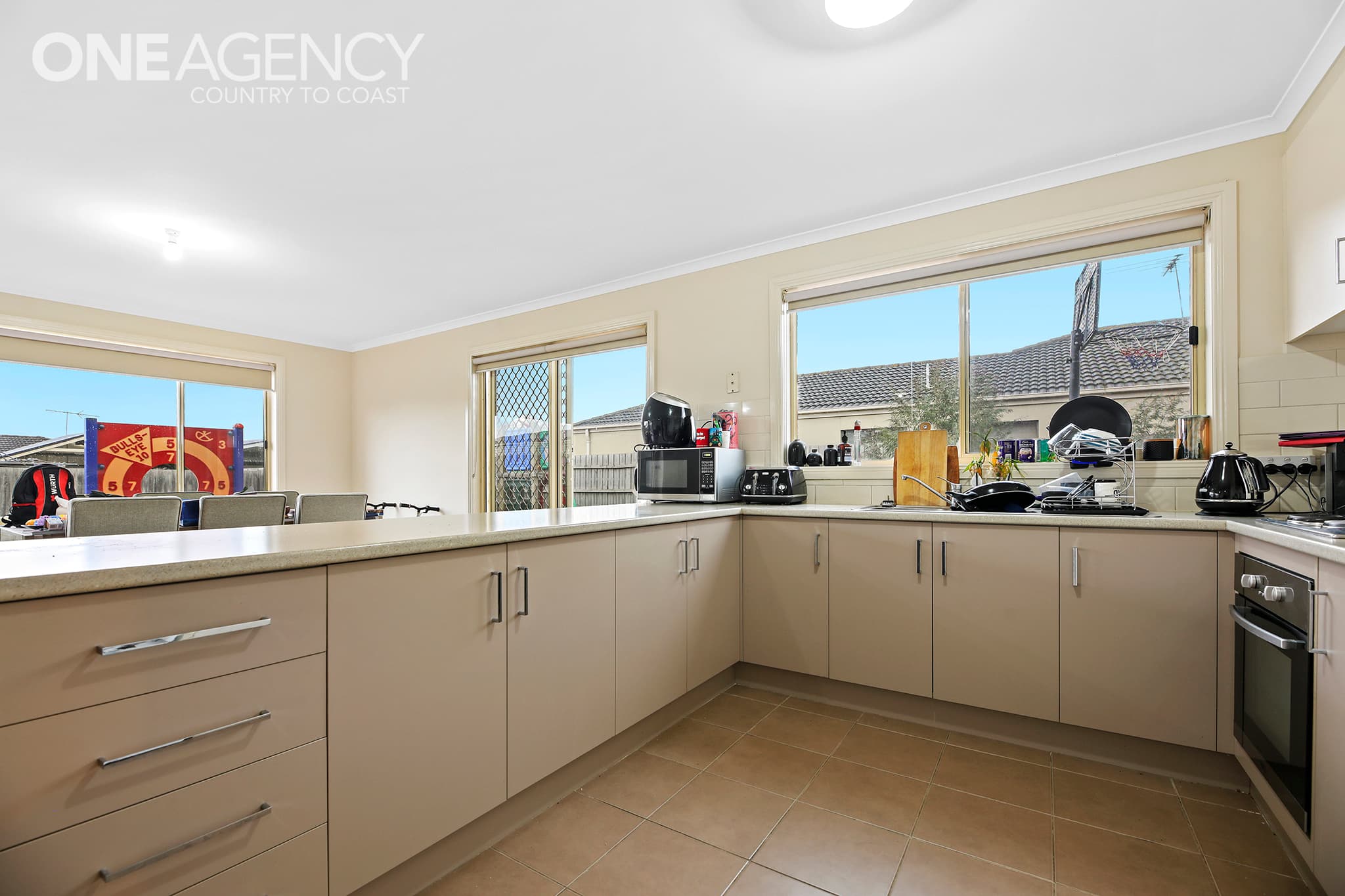 64 Denhams Road, Koo Wee Rup, Koo Wee Rup - Thumbnail 3