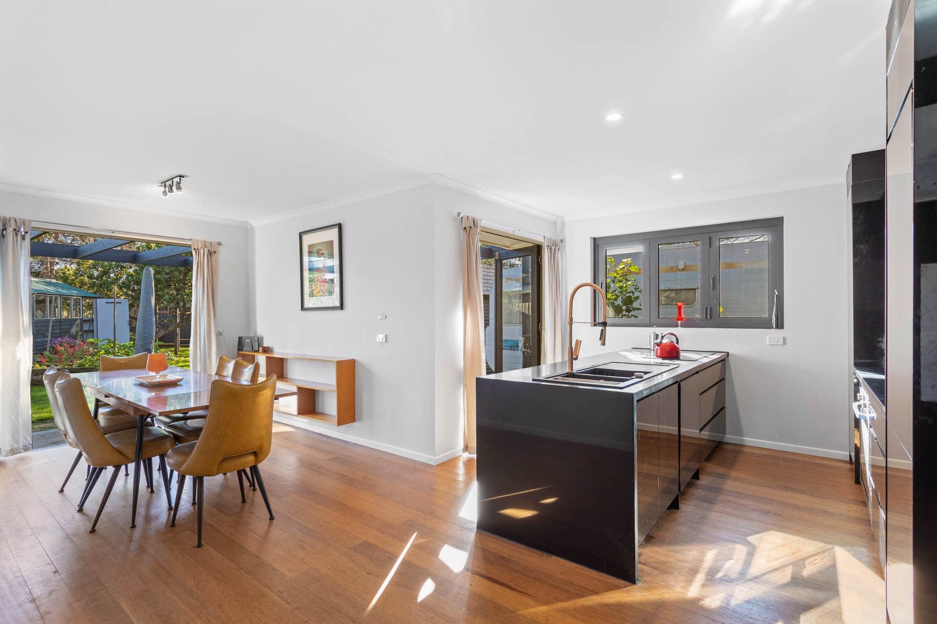 9 Bonito Street, Mount Eliza, Mount Eliza - Thumbnail 3
