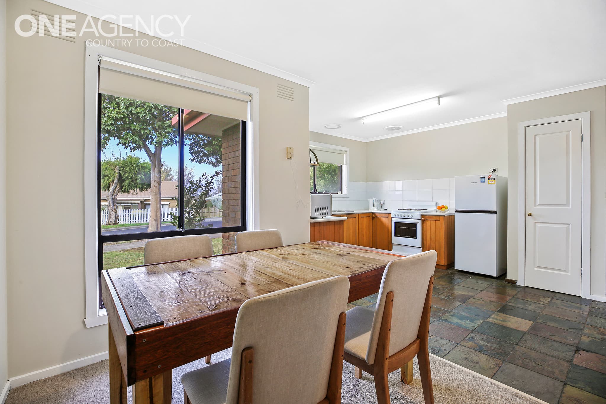 2/9 Archibald Crescent, Warragul, Warragul - Thumbnail 3