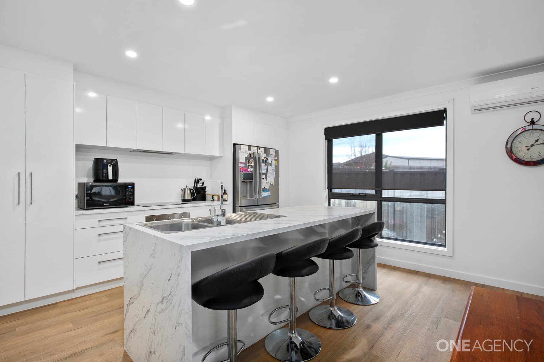 6/8 Penicola Place, Newnham, Newnham - Thumbnail 2